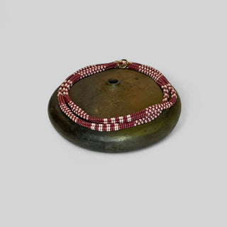 Necklace NECJI001 magenta/ cream