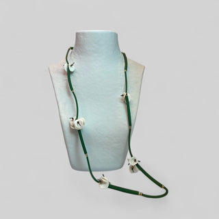 NECPT005 white/ green